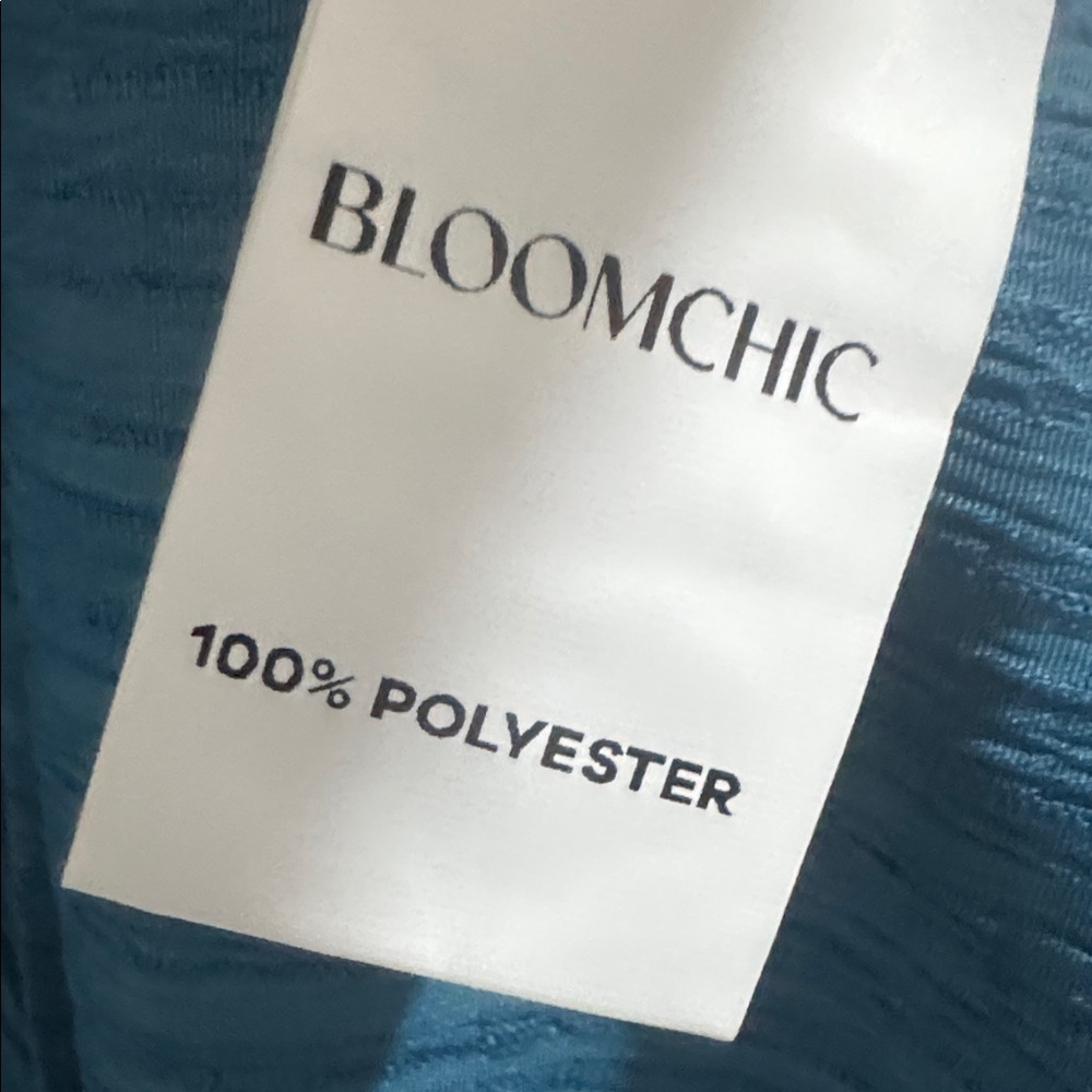 BloomChic Teal Textured Blouse - Picture 10 of 10